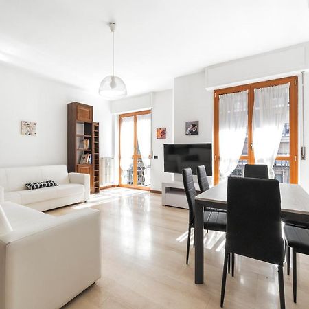 Cenisio M5 Lovely Apartment - With Balcony! Milano Ngoại thất bức ảnh