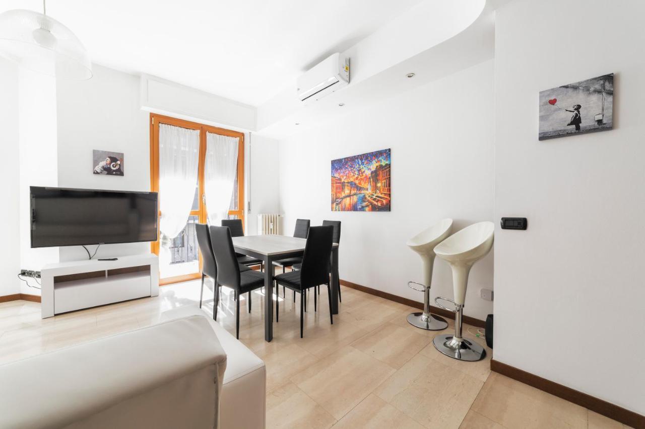 Cenisio M5 Lovely Apartment - With Balcony! Milano Ngoại thất bức ảnh