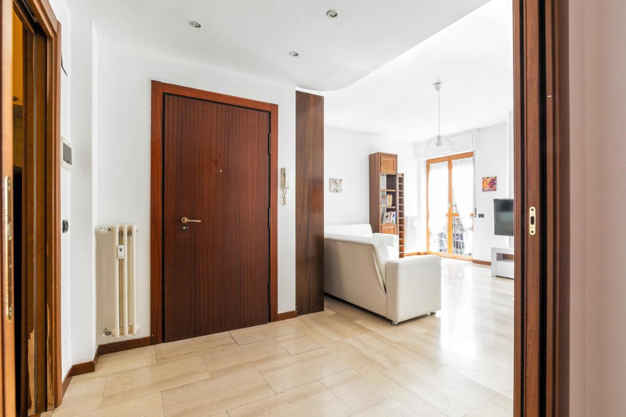 Cenisio M5 Lovely Apartment - With Balcony! Milano Ngoại thất bức ảnh
