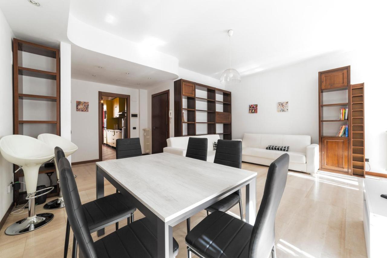 Cenisio M5 Lovely Apartment - With Balcony! Milano Ngoại thất bức ảnh